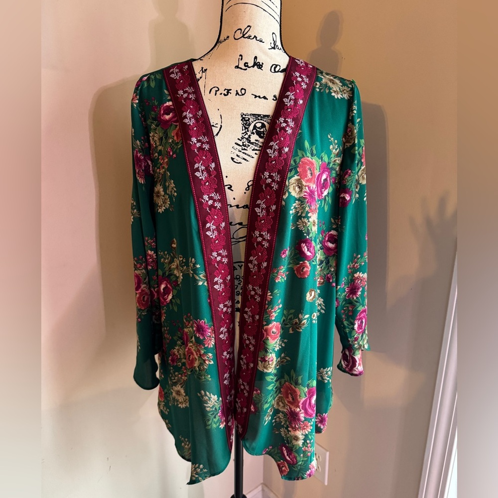 Pioneer Woman Green Multi-Colored Kimono Flounce Sleeve Boho Floral